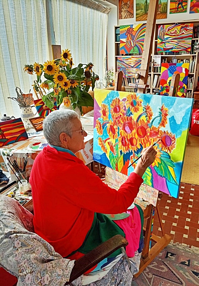 teresa-delaiti-nel-suo-atelier.jpg