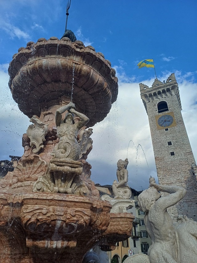 20250314-fontana-del-nettuno-2-1.jpg