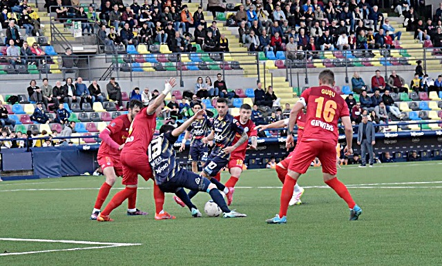 calcio-tn-30-b.jpg
