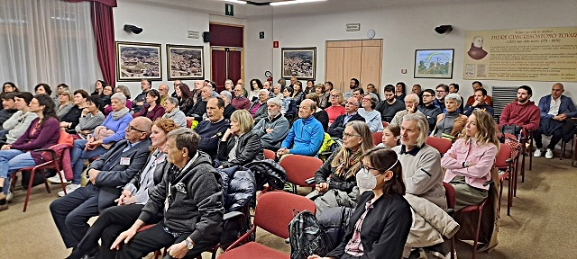 il-pubblico-in-sala-a-volano.jpg