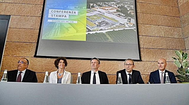 assemblea-trentino-sviluppo-conferenza-stampa-assessori_imagefullwide.jpg