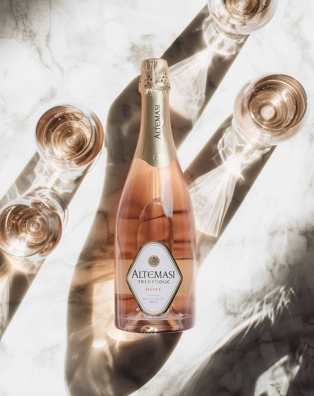 2-il-trentodoc-altemasi-rose-della-cavit.jpg