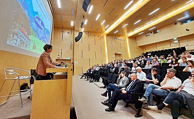 latte-assemblea-2.jpg