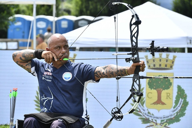 cancelli-campione-nel-compound-maschile.jpg
