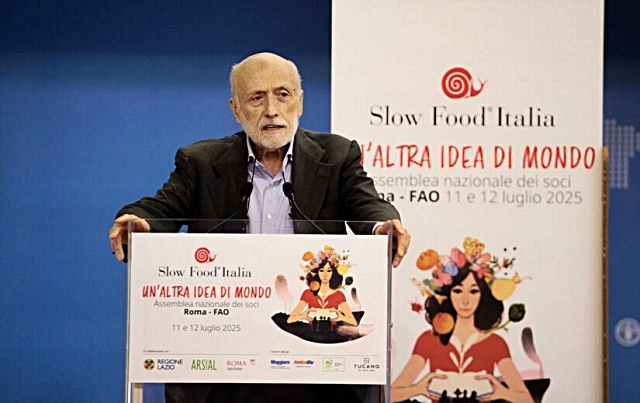 4-l-intervento-del-fondatore-del-movimento-slow-food-carlo-petrini-foto-francesco-gili.jpg