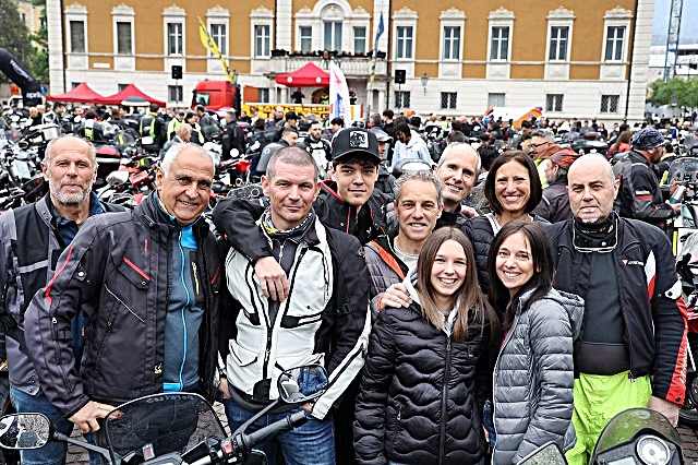 benedizione-delle-moto-pp.jpg