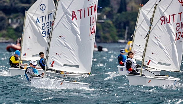 optimist-492027510_1103279178501533_1484897217943864596_n.jpg