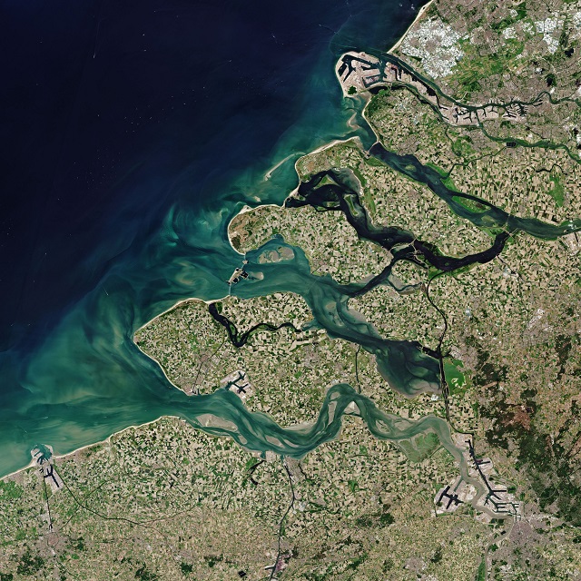 zeeland_netherlands-esa-1.jpg