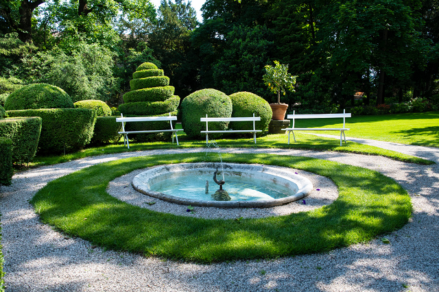 6-la-fontanella-lungo-il-percorso-del-parco-guerrieri-gonzaga-di-villa-lagarina.jpg