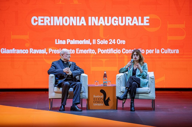 festival-2-cerimonia-inaugurale-nella-foto-gianfranco-ravasi-maria-carmela-colaiacovo_imagefullwide.jpg