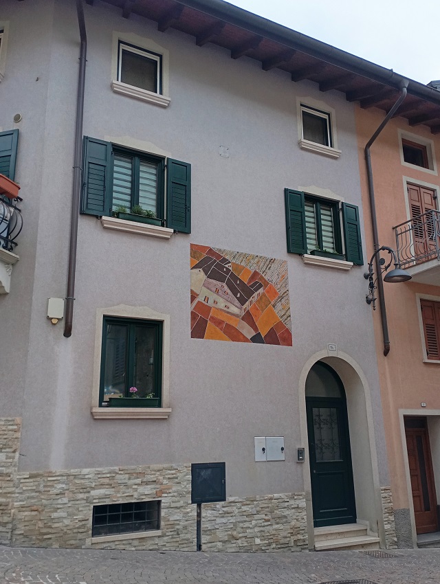 matteo-boato-maso-e-bosco-murale-castello-tesino-2025.jpg