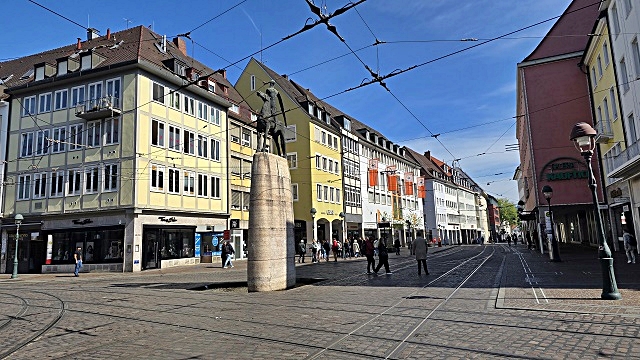 nadia-friburgo-centro.jpg
