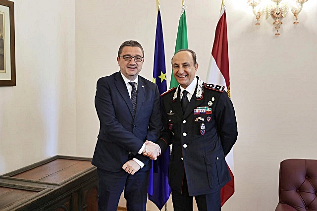 presidente-fugatti-generale-luongo_imagefullwide.jpg