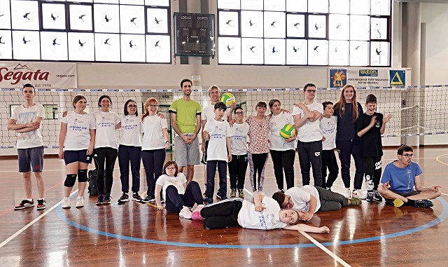 volley-36168.jpg
